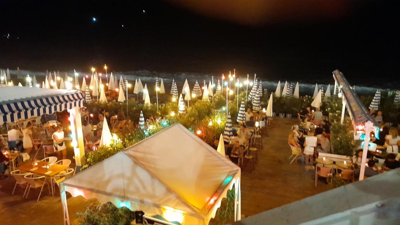 Appartement Beau 2 Pieces Atypique-original 200 M Mer, Promenade Des Anglais, Negresco *
